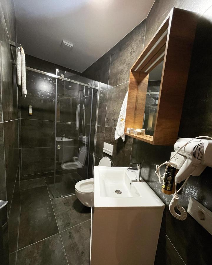 Grand Jnk Boutique Hotel Kukes