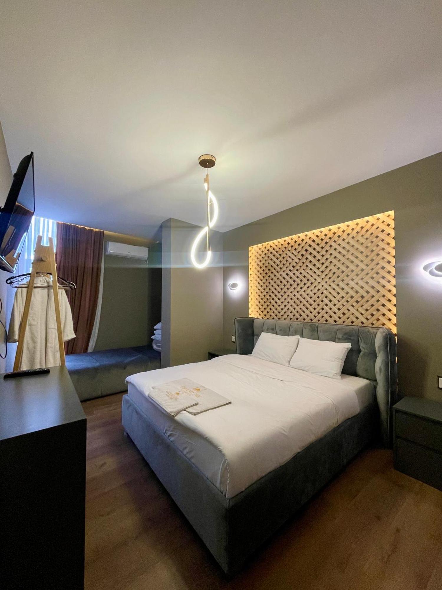 Grand Jnk Boutique Hotel *